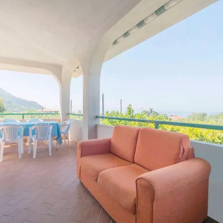 Capo Vaticano In Ricadi With Shared Pool Apartment *