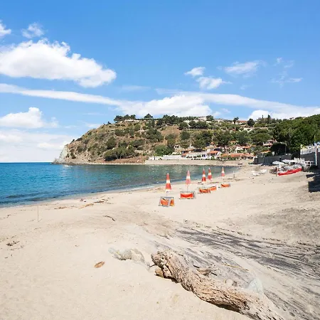 Capo Vaticano In Ricadi With Shared Pool *